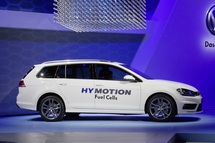 Kliknij, aby powiększyć Volkswagen Golf Variant HyMotion