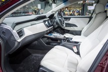 Kliknij, aby powiększyć Honda Clarity Fuel Cell