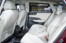 Kliknij, aby powiększyć Honda Clarity Fuel Cell